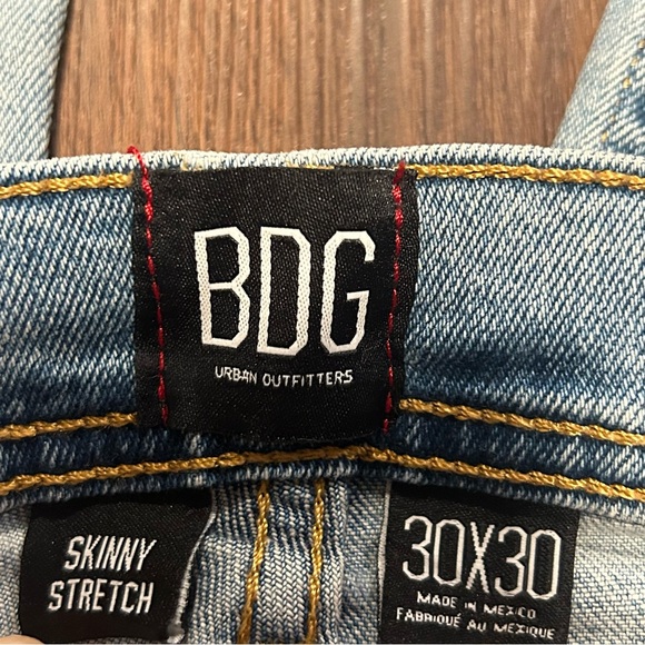 BDG Ripped Skinny Jeans - Picture 5 of 6